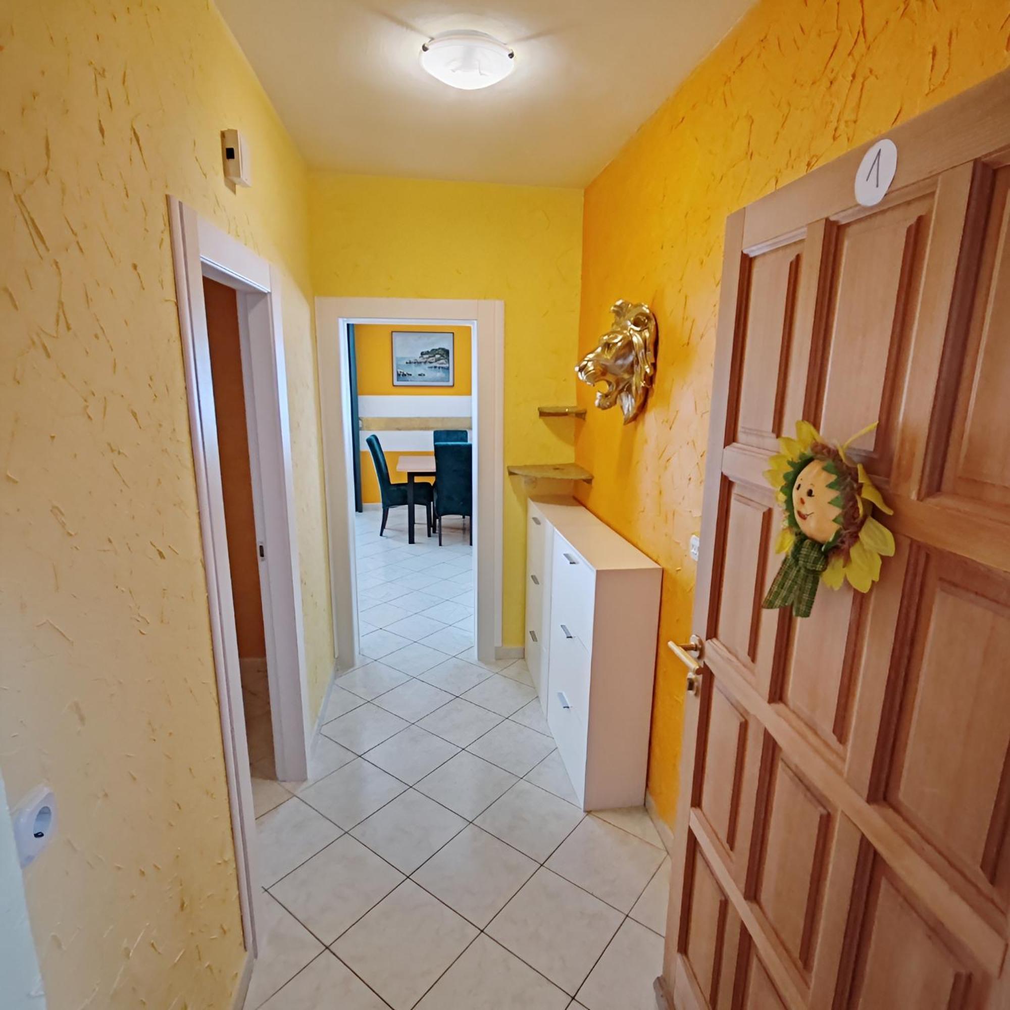 Pia Apartment Dugi Rat Extérieur photo