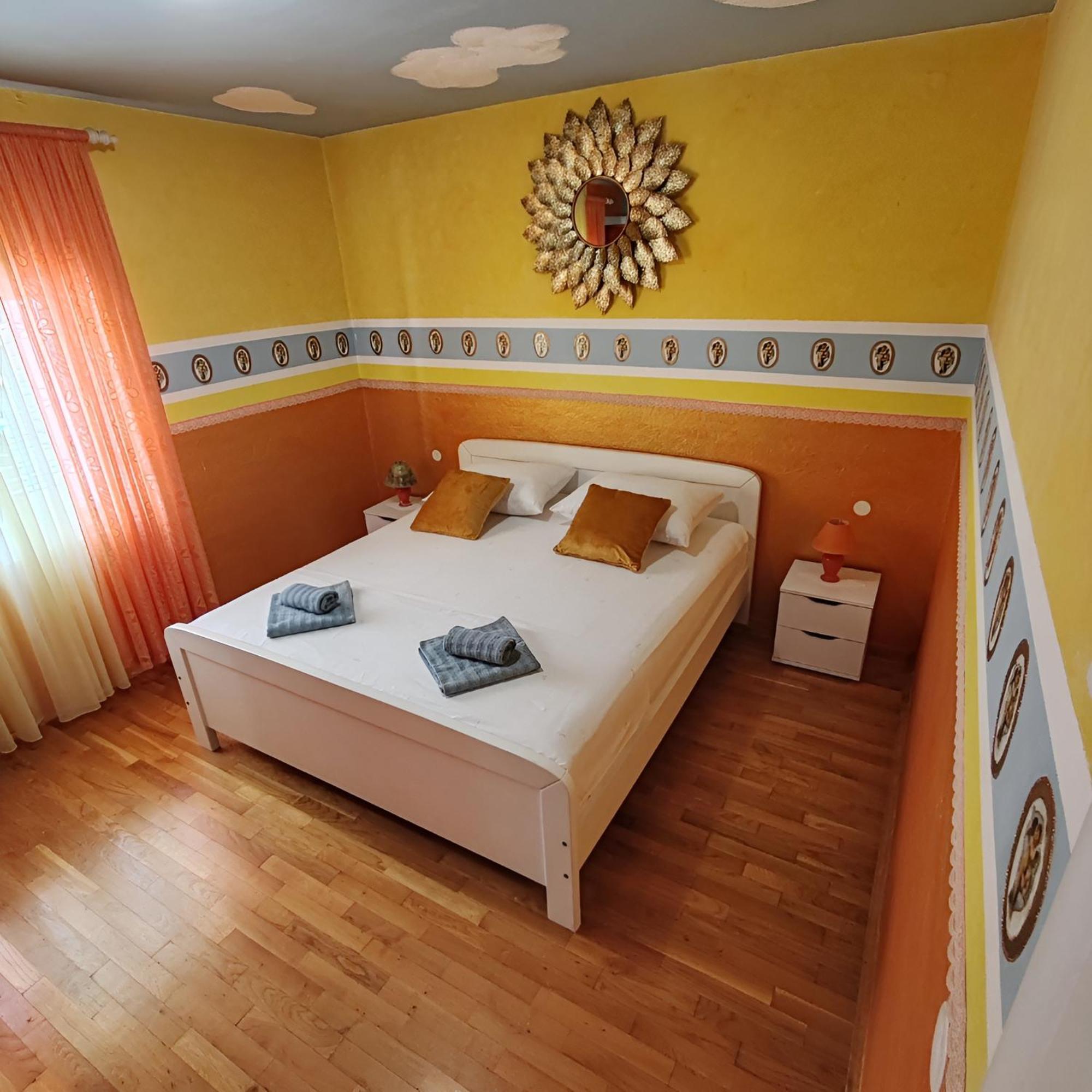 Pia Apartment Dugi Rat Extérieur photo